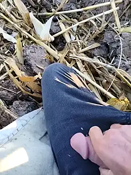 murokkk31 online show from September 22, 2025, 4:07 am