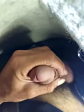 murokkk31 online show from October 17, 2025, 5:26 pm