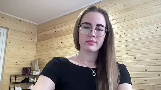 luxie milady online show from May 22, 2026, 11:19 am