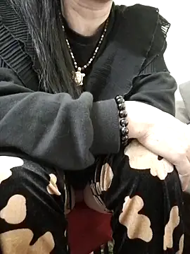 Hangem111 online show from December 5, 2025, 5:28 am