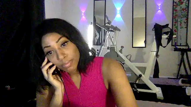 Snapshot of SlaveMas chatting on February 2, 2025, 8:51 pm SlaveMas online show from February 2, 2025, 8:51 pm