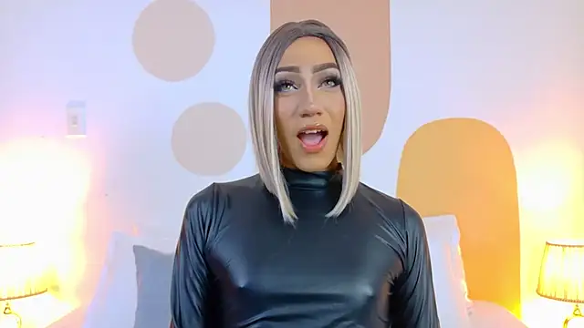 Snapshot of VictoriaRoss1 chatting on October 16, 2025, 3:48 am VictoriaRoss1 online show from October 16, 2025, 3:48 am