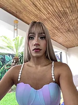 Snapshot of VictoriaRoss1 chatting on March 9, 2025, 8:31 pm VictoriaRoss1 online show from March 9, 2025, 8:31 pm