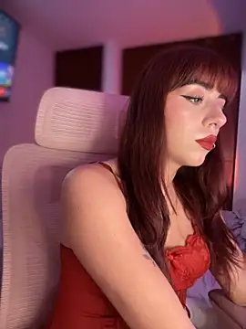 Snapshot of veronicaapink chatting on October 29, 2025, 9:47 pm veronicaapink online show from October 29, 2025, 9:47 pm