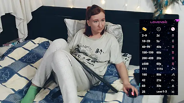 Snapshot of licentia__poetica chatting on November 30, 2025, 11:16 pm licentia poetica online show from November 30, 2025, 11:16 pm