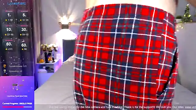 Snapshot of Verh_i_niz_ chatting on January 3, 2025, 12:33 am Verh i niz online show from January 3, 2025, 12:33 am