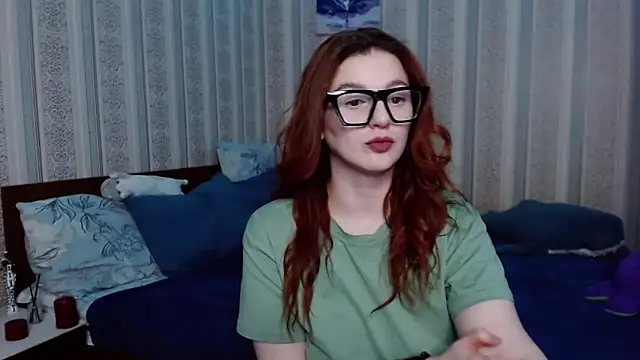 Snapshot of JulthHell chatting on September 25, 2025, 1:11 am JulthHell online show from September 25, 2025, 1:11 am