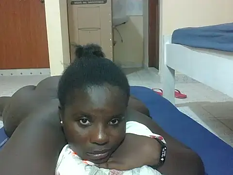 hotebbbyy online show from February 10, 2026, 6:01 am