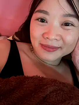 Snapshot of Hellen_111 chatting on October 2, 2025, 7:12 am Hellen 111 online show from October 2, 2025, 7:12 am