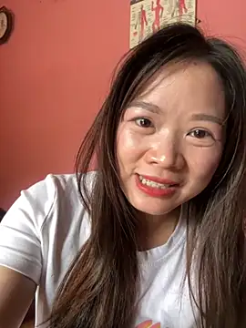 Snapshot of Hellen_111 chatting on September 28, 2025, 7:04 am Hellen 111 online show from September 28, 2025, 7:04 am