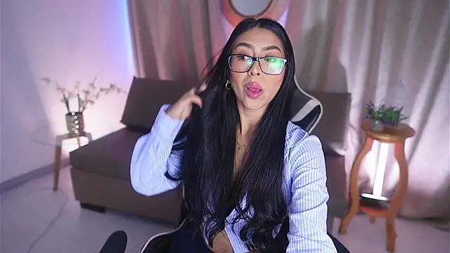 Snapshot of Sara_albrecht chatting on February 19, 2025, 12:55 pm Sara albrecht online show from February 19, 2025, 12:55 pm