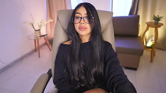 Snapshot of Sara_albrecht chatting on March 18, 2025, 3:44 pm Sara albrecht online show from March 18, 2025, 3:44 pm