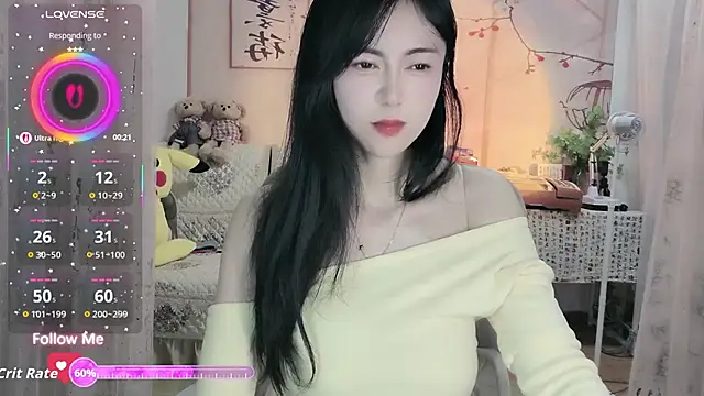 Lisa-s online show from November 5, 2025, 1:36 pm