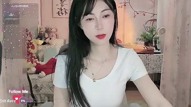 Lisa-s online show from October 14, 2025, 3:07 am