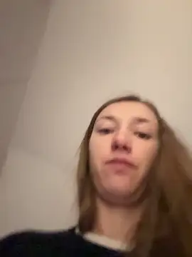 Snapshot of KateRedgar chatting on October 27, 2025, 2:29 pm KateRedgar online show from October 27, 2025, 2:29 pm