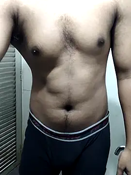 hottboy 39 online show from March 19, 2025, 6:24 am