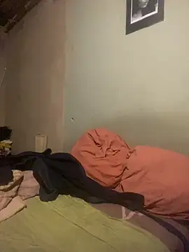 Moorella1 online show from April 8, 2026, 8:21 pm