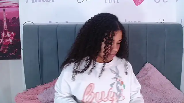 KittyBrookex online show from October 23, 2025, 1:43 pm