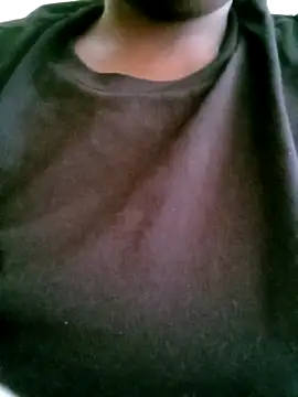 Snapshot of laviedavi chatting on February 17, 2026, 10:01 am laviedavi online show from February 17, 2026, 10:01 am