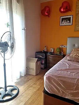 lamorbosa37 online show from September 18, 2025, 12:41 pm