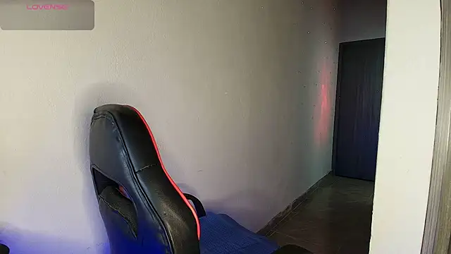 Snapshot of colinbrown chatting on February 2, 2026, 10:58 am colinbrown online show from February 2, 2026, 10:58 am