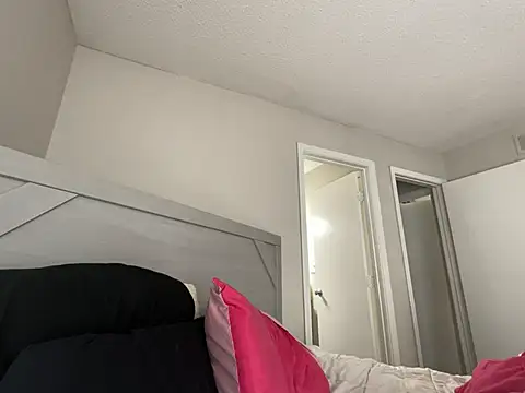 Badgirlbrittt online show from January 26, 2025, 4:41 pm