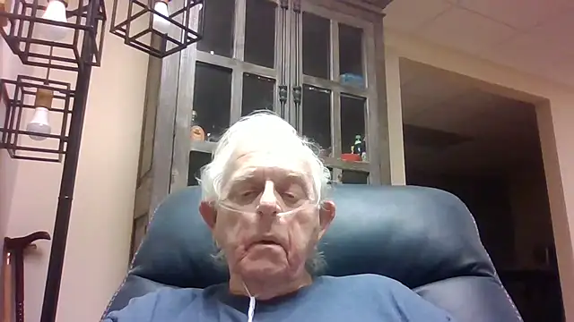 Snapshot of bootlegmanz chatting on April 30, 2026, 11:53 pm bootlegmanz online show from April 30, 2026, 11:53 pm