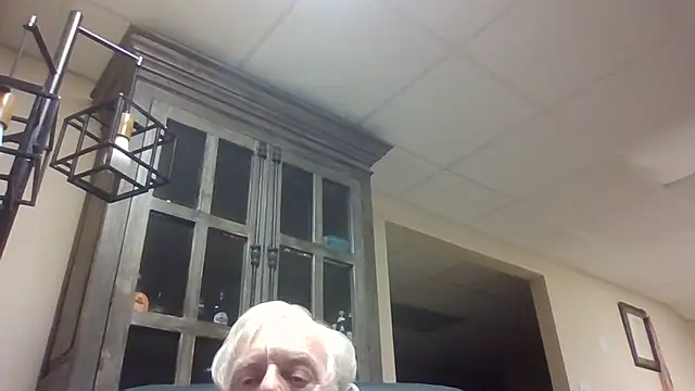 bootlegmanz online show from April 1, 2026, 5:54 pm