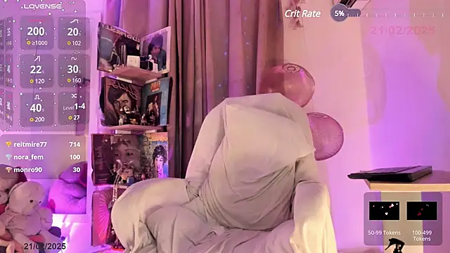 Snapshot of BarbieVenus chatting on February 21, 2025, 11:11 am BarbieVenus online show from February 21, 2025, 11:11 am