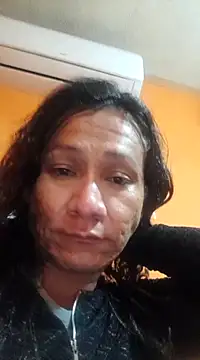 miicheele32 online show from February 23, 2025, 7:33 am