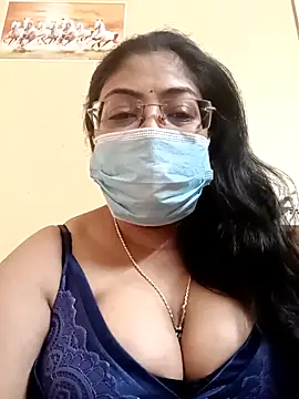 LAVERNIYA  online show from March 7, 2025, 5:08 am