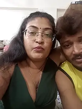 LAVERNIYA  online show from October 29, 2025, 7:35 pm