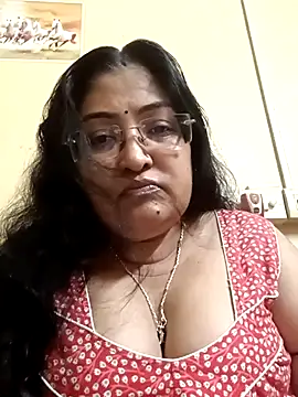 LAVERNIYA  online show from March 9, 2025, 12:31 pm