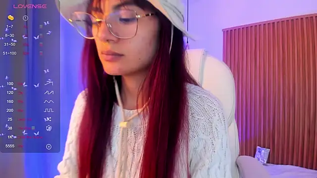 Snapshot of sophiecherry_ chatting on September 26, 2025, 4:41 am sophiecherry online show from September 26, 2025, 4:41 am