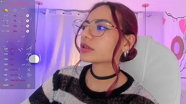 Snapshot of sophiecherry_ chatting on January 28, 2025, 8:14 am sophiecherry online show from January 28, 2025, 8:14 am