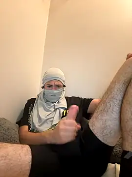 TheBestbrando88 online show from November 3, 2025, 5:01 am