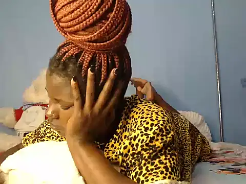 TrishaKalid online show from December 18, 2025, 9:07 pm