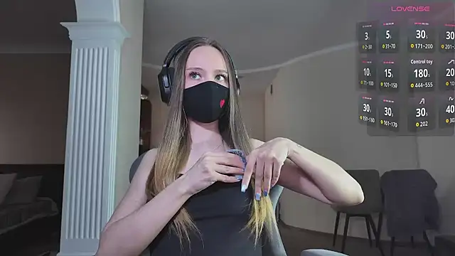 CreamAssk online show from April 11, 2026, 12:20 pm