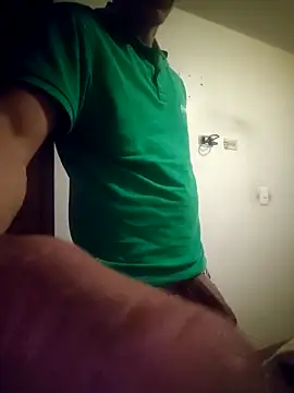 Franklpz58 online show from April 21, 2026, 6:42 am