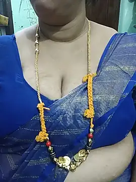 Snapshot of ashikaa_r chatting on July 24, 2026, 6:15 pm ashikaa r online show from July 24, 2026, 6:15 pm