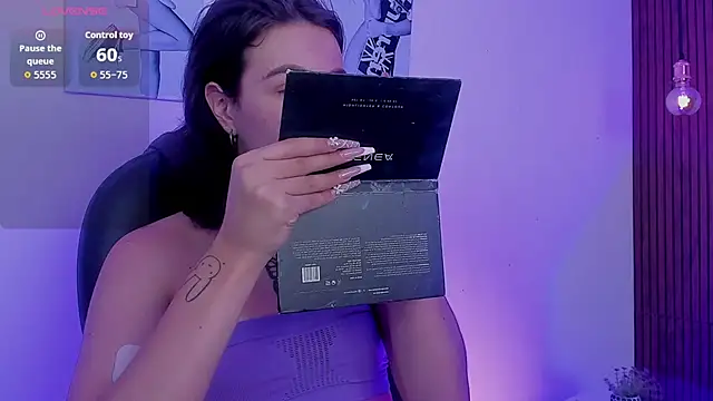 Snapshot of miah_connor chatting on October 7, 2025, 7:59 pm miah connor online show from October 7, 2025, 7:59 pm
