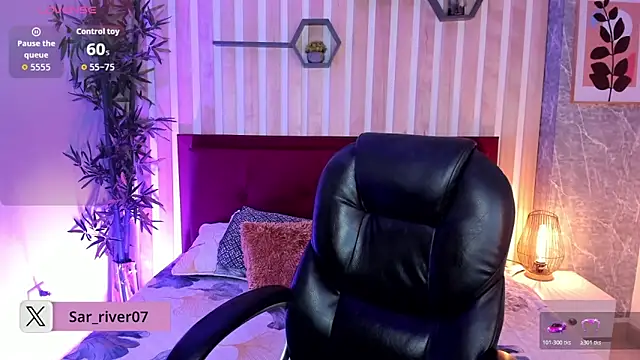 Snapshot of miah_connor chatting on November 13, 2025, 8:02 pm miah connor online show from November 13, 2025, 8:02 pm