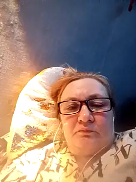 Snapshot of HelenaGlossX chatting on January 16, 2025, 4:28 pm HelenaGlossX online show from January 16, 2025, 4:28 pm