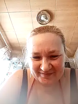 Snapshot of HelenaGlossX chatting on January 21, 2025, 8:30 am HelenaGlossX online show from January 21, 2025, 8:30 am
