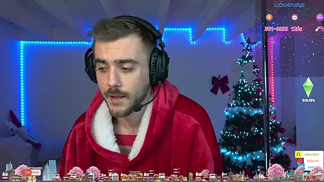 Snapshot of Mikev chatting on December 2, 2024, 7:00 pm Mikev online show from December 2, 2024, 7:00 pm