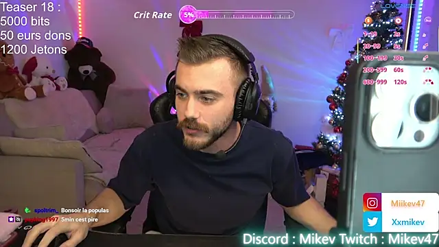 Snapshot of Mikev chatting on December 18, 2025, 7:07 pm Mikev online show from December 18, 2025, 7:07 pm