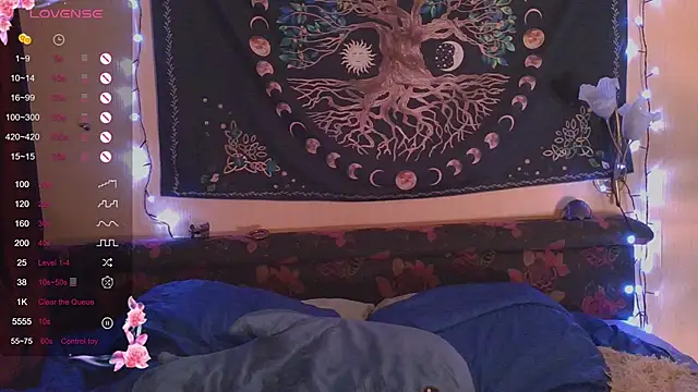 Snapshot of Jenna_Sativa chatting on February 20, 2025, 4:58 pm Jenna Sativa online show from February 20, 2025, 4:58 pm