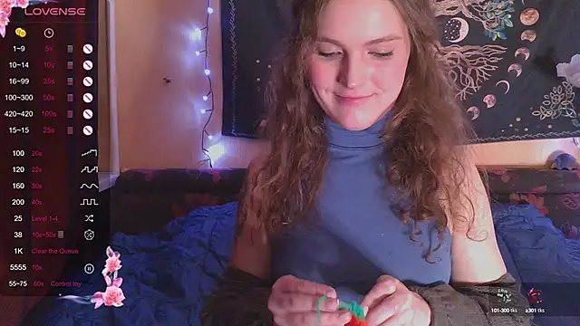 Snapshot of Jenna_Sativa chatting on February 27, 2025, 4:32 pm Jenna Sativa online show from February 27, 2025, 4:32 pm