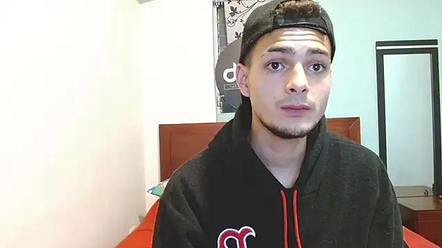 Snapshot of Jeffstyle18 chatting on September 30, 2025, 11:33 pm Jeffstyle18 online show from September 30, 2025, 11:33 pm