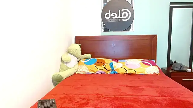 Snapshot of Jeffstyle18 chatting on October 5, 2025, 1:18 am Jeffstyle18 online show from October 5, 2025, 1:18 am